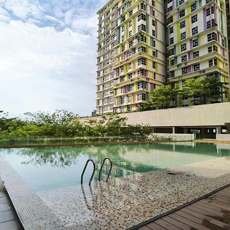 2 Bedroom Apartment - Mycribkl Neocyber Cyberjaya Luaran gambar