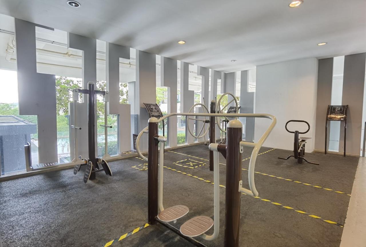 2 Bedroom Apartment - Mycribkl Neocyber Cyberjaya Luaran gambar