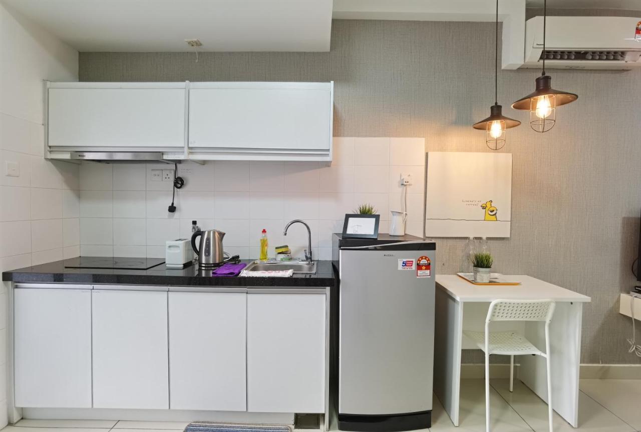 2 Bedroom Apartment - Mycribkl Neocyber Cyberjaya Luaran gambar