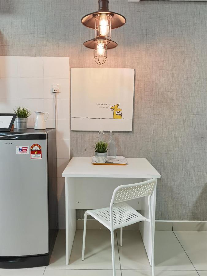 2 Bedroom Apartment - Mycribkl Neocyber Cyberjaya Luaran gambar